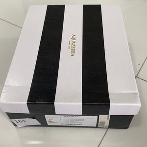 Brand new Aquazzura minimalist wedge